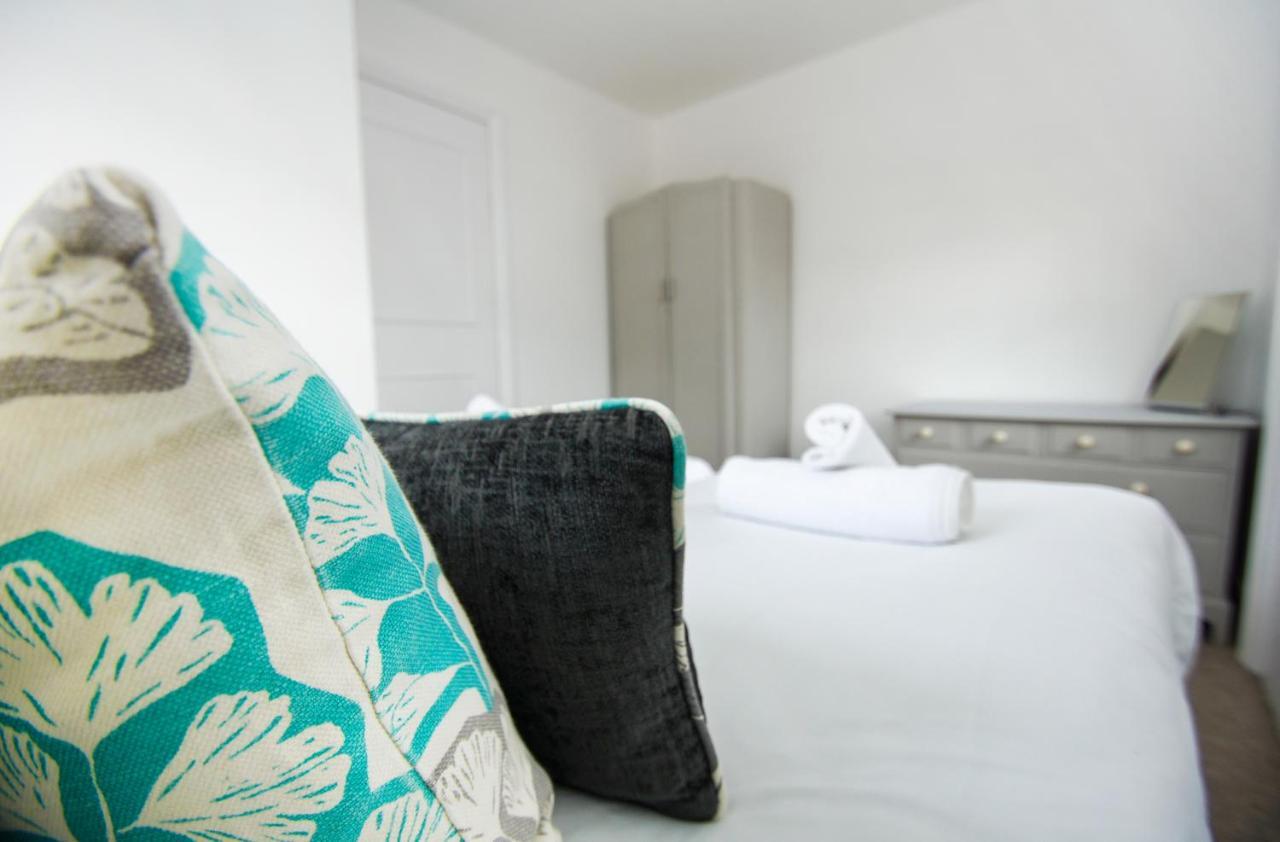 Marine Cottage - Parking - By Brighton Holiday Lets Luaran gambar